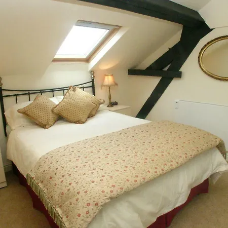 Juliet Cottage Hot Tub Sleeps 3 Singles Or Double Stratford-upon-Avon Exterior photo